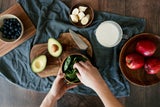 Flacher Bauch für Faule: So geht’s ohne Schwitzen