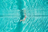 Weshalb Sie NIE in den Pool pinkeln sollten