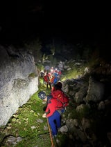 Bergsteigerin in nächtlicher Rettungsaktion aus Klettersteig geborgen