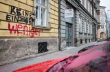 Tiroler ÖVP-Parteizentrale mit Farbe beschmiert