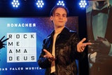 Der Austropop lässt Falco hochleben. Mit Orchester und KI