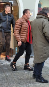 Arnold Schwarzenegger beim Kitz-Shopping