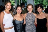 Ali Lauder, Alanna Ubach, Reese Witherspoon, and Selma Blair verkörperten in dem Film starke Frauenrollen