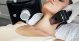 Die Behandlung vereint mit Radiofrequenztherapie und Needling zwei bewährte Anti-Aging-Methoden.&nbsp;&nbsp;