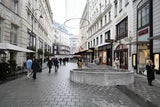 Terror-Mauer verschandelt Wiener City