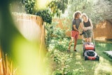 Rasenmähen bei Hitze: Das sollten Sie unbedingt beachten