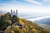 Blick nach Klosterneuburg vom Leopoldsberg und Kahlenberg aus.&nbsp;