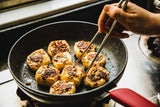 Asiatische Gerichte: Wie Sie Frühlingsrollen, Dumplings und Co. zubereiten