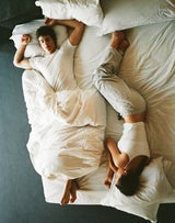 So verbessert die Scandinavian Sleep Method den Schlaf als Paar