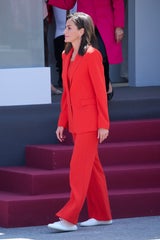 Must-have: Auf diesen Schuhtrend schwören Letizia, Kate und Co.