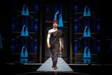 Gaultier zündet (s)exzessive „Fashion Freak Show“