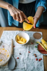 Mangos können Falten im Gesicht reduzieren. 