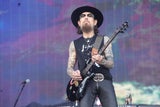 Nova Rock startete mit Schock und Hollywood-Star