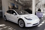 Tesla streicht weltweit mehr als jeden zehnten Arbeitsplatz