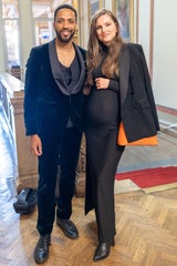 César Sampson mit seiner Gattin Frederika Kurtulikova