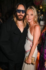 Kate Moss, Rita Ora & Co. feiern auf der London Fashion Week