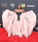 Critics' Choice Awards 2024: Best-Dressed-Stars und die Fashion-Fails