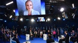 Wladimir Putins Tochter Katerina Tichonowa spricht bei einem Wirtschaftsforum in St. Petersburg.