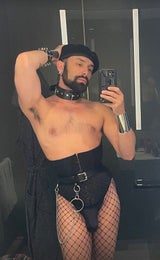 Conchita Wurst im SM-Look