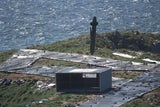 Eine Taurus-Rakete fliegt in Richtung ihres Ziels