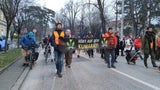Klima-Kleber schlagen jetzt auch im Abendverkehr zu
