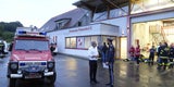 Mure erfasst Mutter mit Kindern beim Spazierengehen – Bub tot