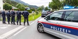 Vier Polizisten bei wilder Verfolgungsjagd verletzt
