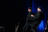 Leichtes Spiel als "Lotterbuben" für Thomas Stipsits und Viktor Gernot
