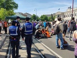 Klima-Kleber blockieren den Wiener Ring