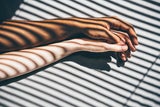 Die HPV-Impfung sollte am besten vor den ersten Sexualkontakten erfolgen. Aber auch sexuell Aktive sollten sich impfen lassen.&nbsp;