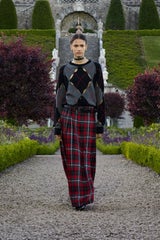 Die aufregendsten Looks der Stars bei der Dior Cruise Show 2025