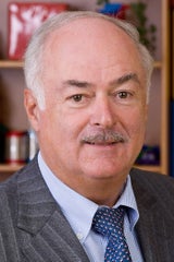 Prof. Dr. Kurt Widhalm leitet das Österreichische Akademische Institut für Ernährungsmedizin.