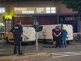 Riesen-Einsatz in Meidling: Anschlag auf Geschäft?