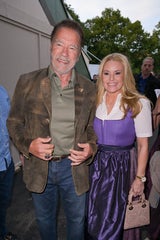 Schwarzenegger rockt die Wiesn - als Dirigent