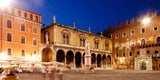 Verona, Piazza dei Signori and Dante_s memorial