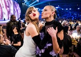 Grammy-Überraschung: Phoebe Bridgers bremst Taylor Swift aus