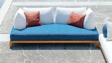 Outdoor-Trends 2025: Diese Gartenmöbel ziehen jetzt bei uns ein