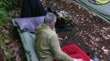 Dschungel-Start mit 1. Streit, Betten-Bruch und Nacktbad