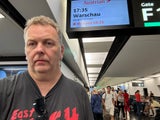 oe24-Kulturchef Zeidler kommt nicht zum Ed Sheeran-Konzert in Danzig, Polen.