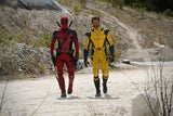 "Deadpool & Wolverine" punktet mit vulgärem Humor und kurzweiliger Action
