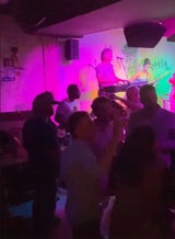 Netrebko hatte ein Date im Salsa-Klub