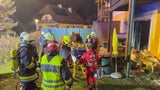 Feuerwehr rettet bewusstlosen Mann aus brennender Wohnung