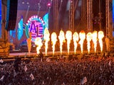 RAF Camora feierte starkes Comeback mit Falco und Feuerwerk