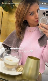 Anna-Carina Woitschack schockt die Fans mit braunen Haaren