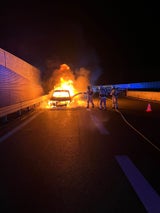Auto A12 abgefackelt