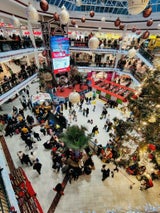 Lugner City Weihnachtsmarkt