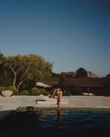 Kendall Jenner im Metallic-Bikini