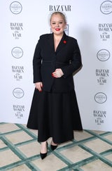 Harper und Victoria Beckham verzaubern im Partnerlook am Red Carpet