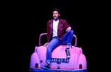Hit-Musical »Grease« tanzt für Sie zum Bestpreis an