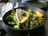 Sommer-Rezepte für Fischliebhaber: Von Burger bis Eintopf